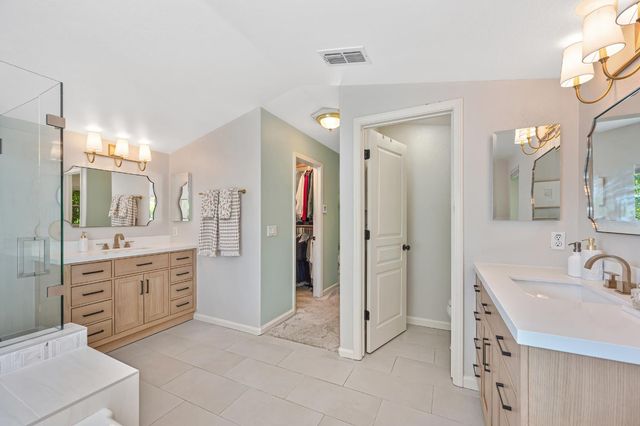 411 Villeroy Ct, Granite Bay, CA 95746
