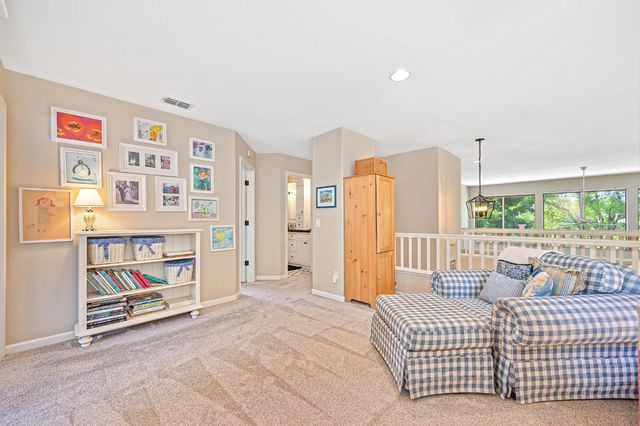 411 Villeroy Ct, Granite Bay, CA 95746