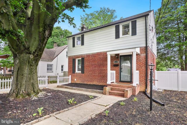 6208 ELMHURST ST, District Heights, MD 20747