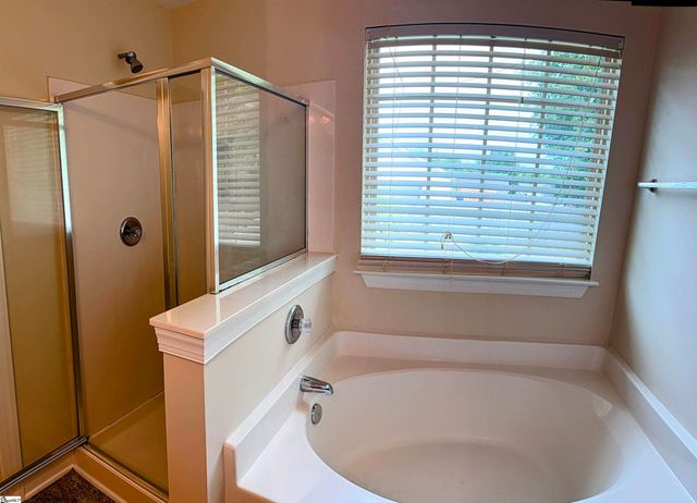 207 Penrith Court, Simpsonville, SC 29681