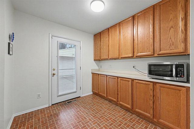 1467 Kingwood Street, Ypsilanti, MI 48197