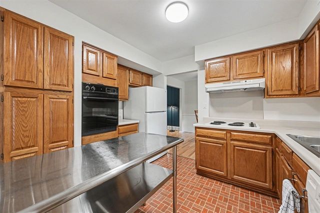 1467 Kingwood Street, Ypsilanti, MI 48197