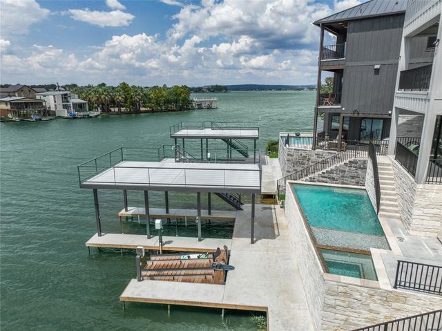 171 Pointview DR, Granite Shoals, TX 78654