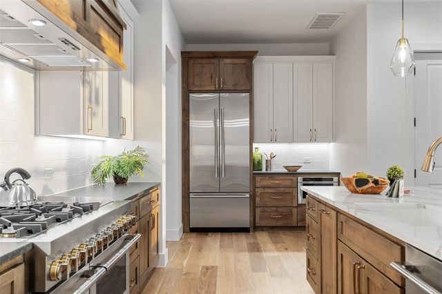 171 Pointview DR, Granite Shoals, TX 78654