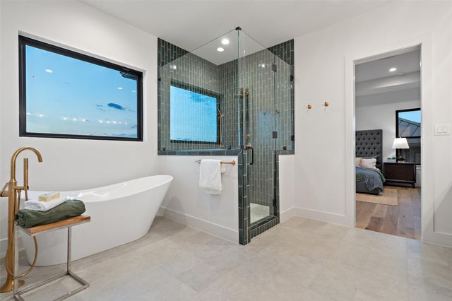 171 Pointview DR, Granite Shoals, TX 78654