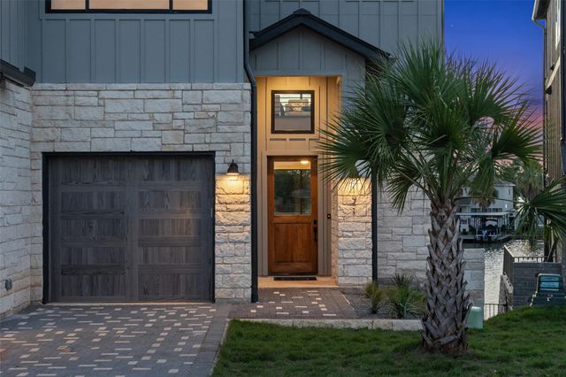 171 Pointview DR, Granite Shoals, TX 78654