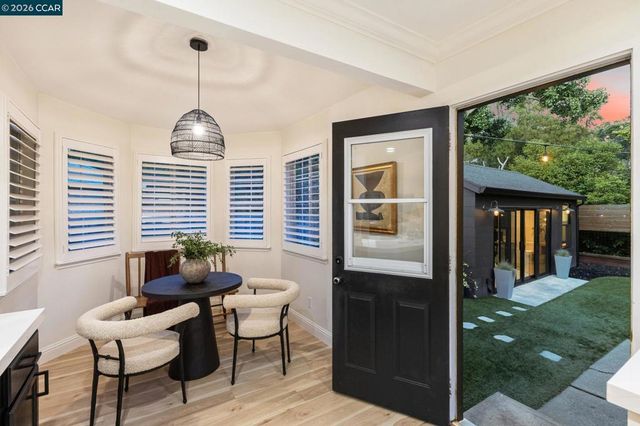 111 Park Ave, Walnut Creek, CA 94595