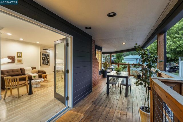 111 Park Ave, Walnut Creek, CA 94595