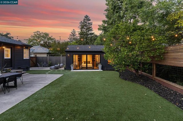 111 Park Ave, Walnut Creek, CA 94595