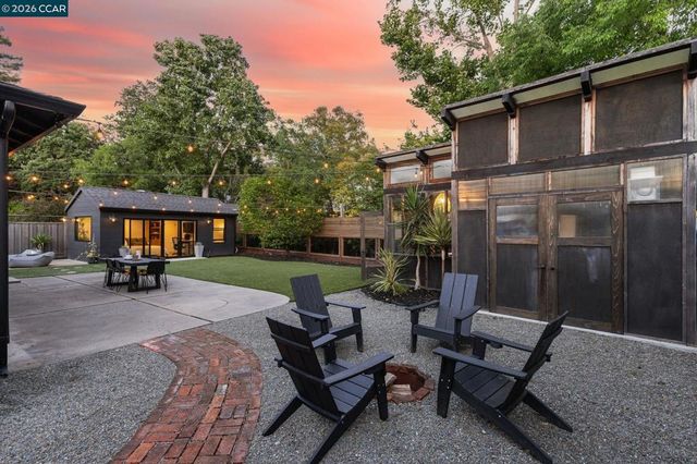 111 Park Ave, Walnut Creek, CA 94595