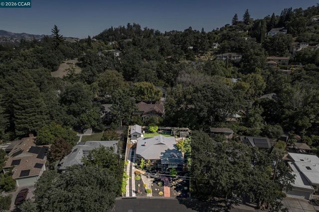 111 Park Ave, Walnut Creek, CA 94595