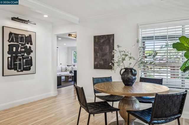111 Park Ave, Walnut Creek, CA 94595