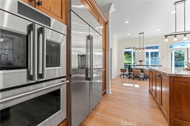 30301 Oak Grove, Redlands, CA 92373