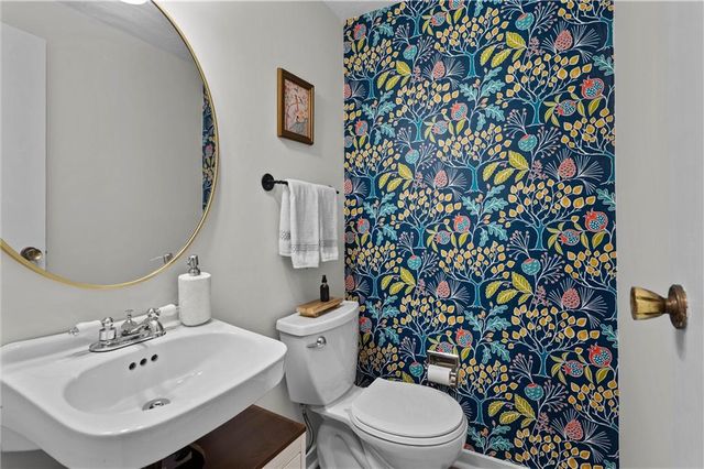 281 Cross Gate Drive, Marietta, GA 30068