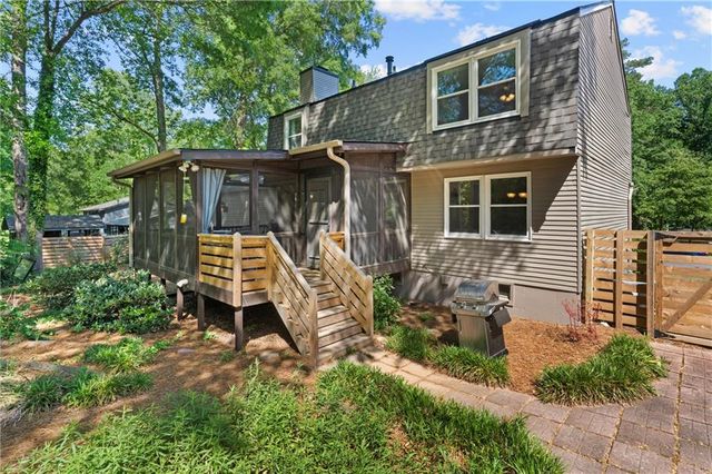281 Cross Gate Drive, Marietta, GA 30068