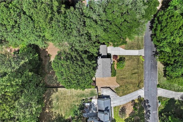281 Cross Gate Drive, Marietta, GA 30068