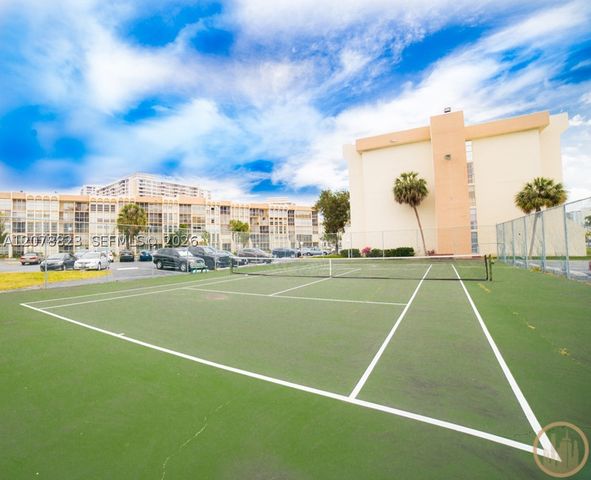 501 Three Islands Blvd 214, Hallandale Beach, FL 33009