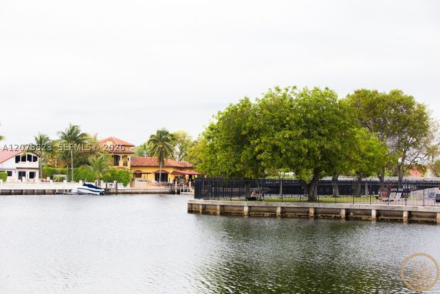 501 Three Islands Blvd 214, Hallandale Beach, FL 33009