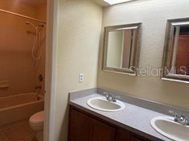 1310 STEARMAN COURT 4, Orlando, FL 32825