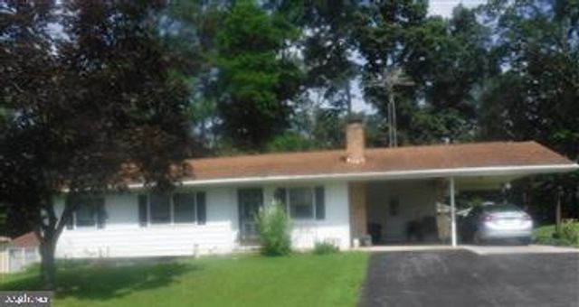 694 GUERNSEY RD, Aspers, PA 17304