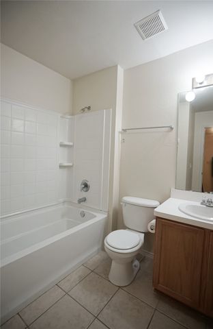 10640 Astor Drive, Fort Worth, TX 76244