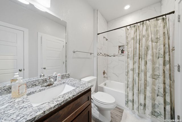 6160 Eckhert Rd Apt 1302, San Antonio, TX 78240