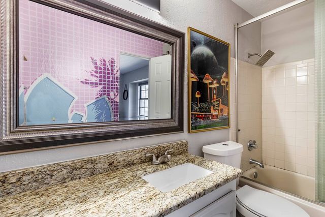 1531 Mccoy Street, Dallas, TX 75204