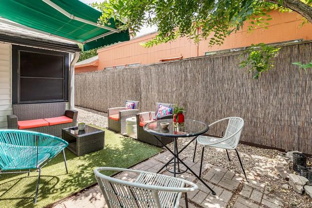 1531 Mccoy Street, Dallas, TX 75204