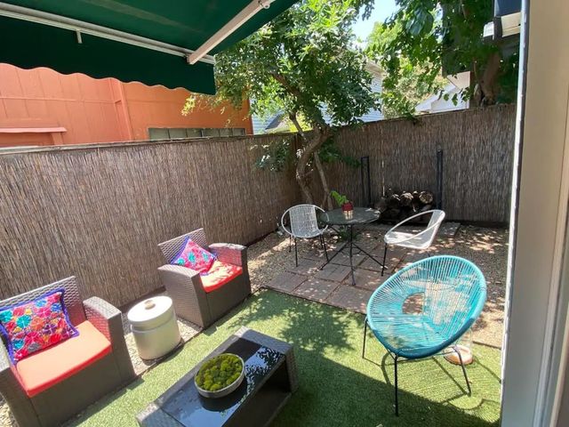 1531 Mccoy Street, Dallas, TX 75204