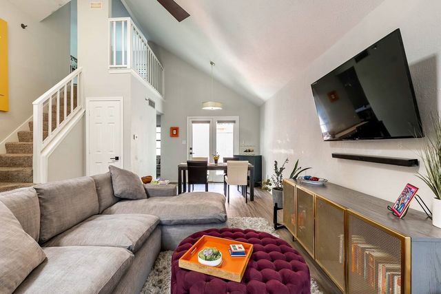 1531 Mccoy Street, Dallas, TX 75204