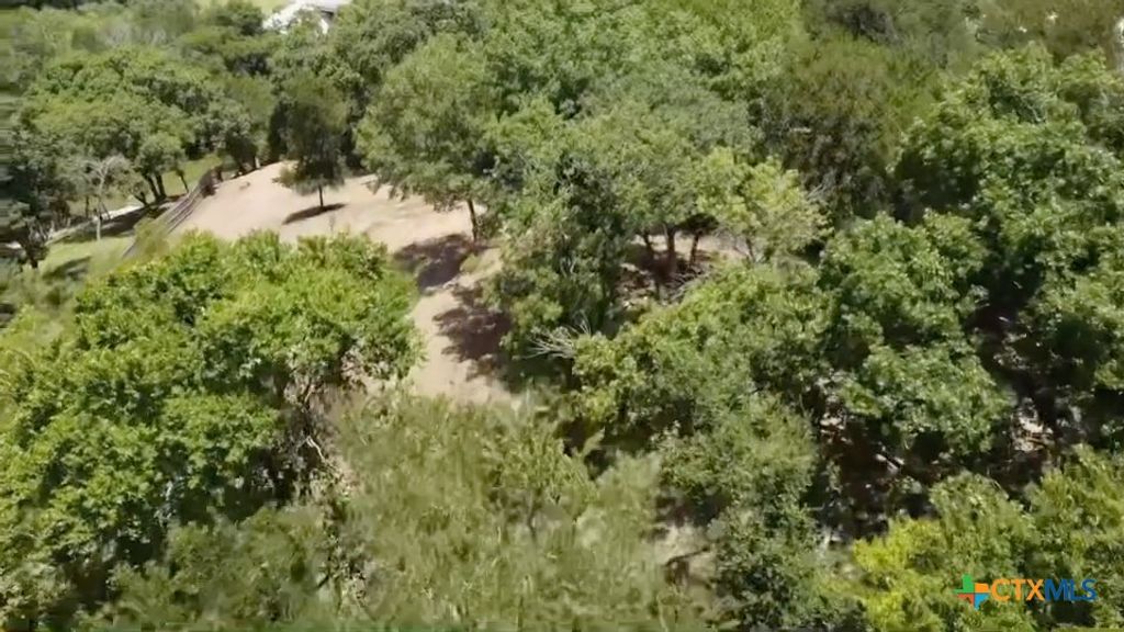 654 Creekside Drive, Belton, TX 76513