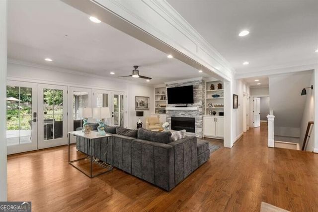 1678 Nottingham Way NE, Atlanta, GA 30309