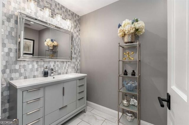 1678 Nottingham Way NE, Atlanta, GA 30309