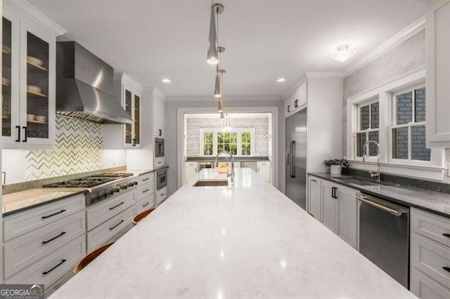 1678 Nottingham Way NE, Atlanta, GA 30309