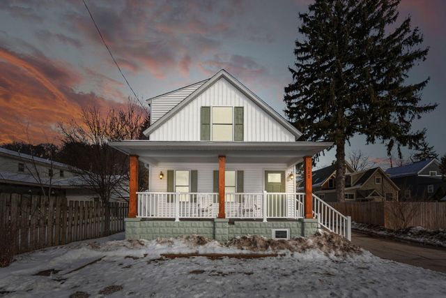 112 Blaine Street, Michigan City, IN 46360