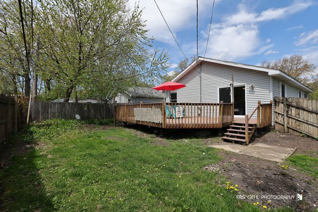 17825 W Cheyenne Court, Grayslake, IL 60030