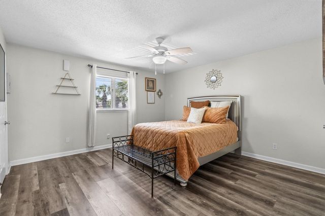 207 Double Eagle Dr. Unit E2, Surfside Beach, SC 29575