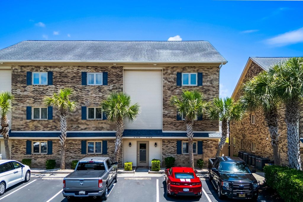 207 Double Eagle Dr. Unit E2, Surfside Beach, SC 29575