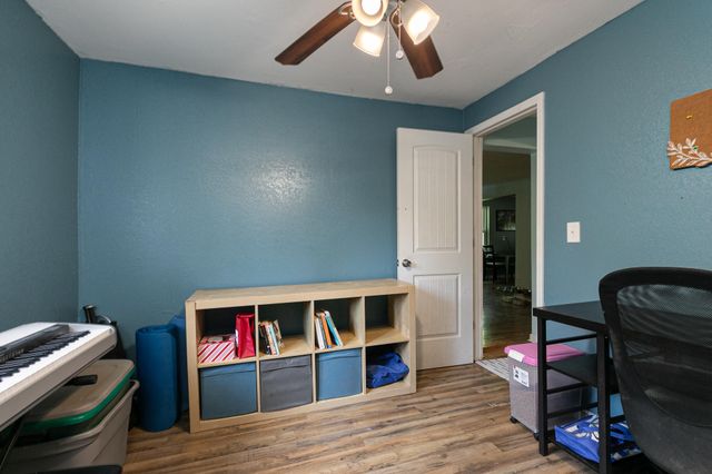 2946 W Elm Street, Springfield, MO 65802