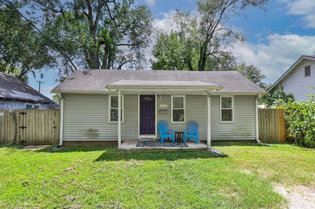 2946 W Elm Street, Springfield, MO 65802
