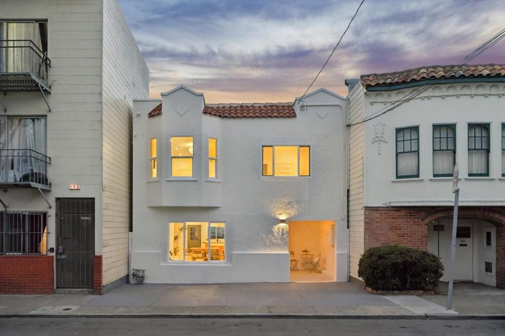 Image 1 of property listing at 188 Santa Barbara Avenue, Daly City, CA 94014