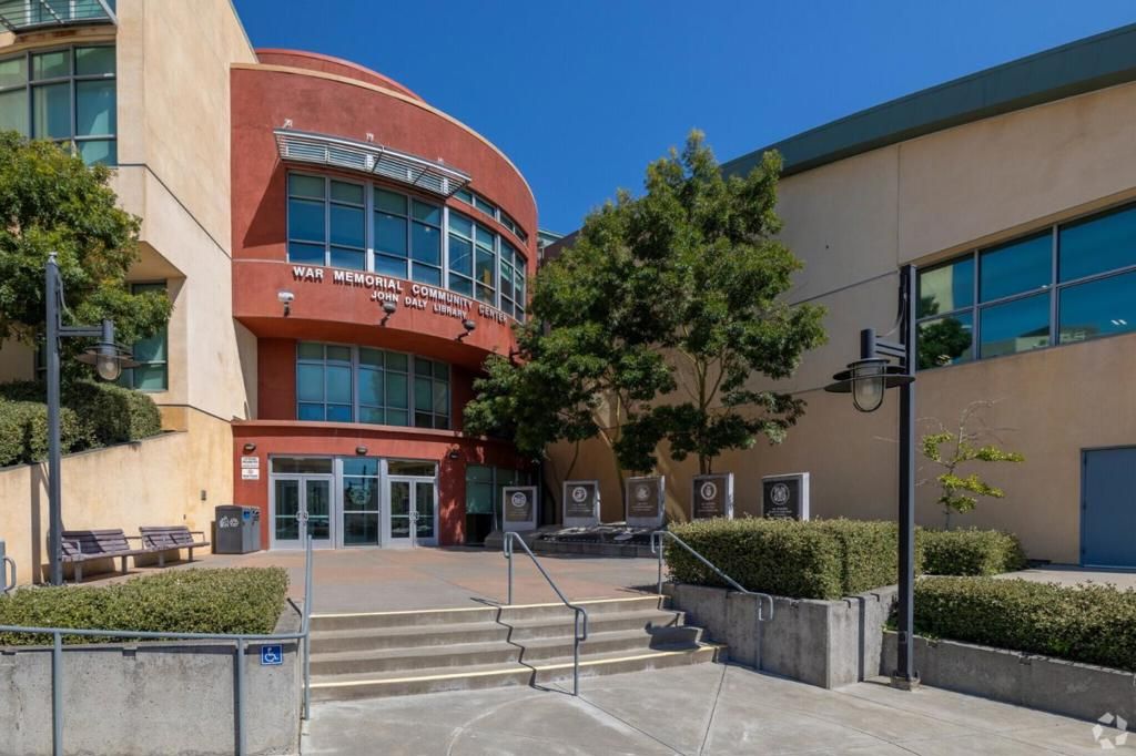 Image 100 of property listing at 188 Santa Barbara Avenue, Daly City, CA 94014