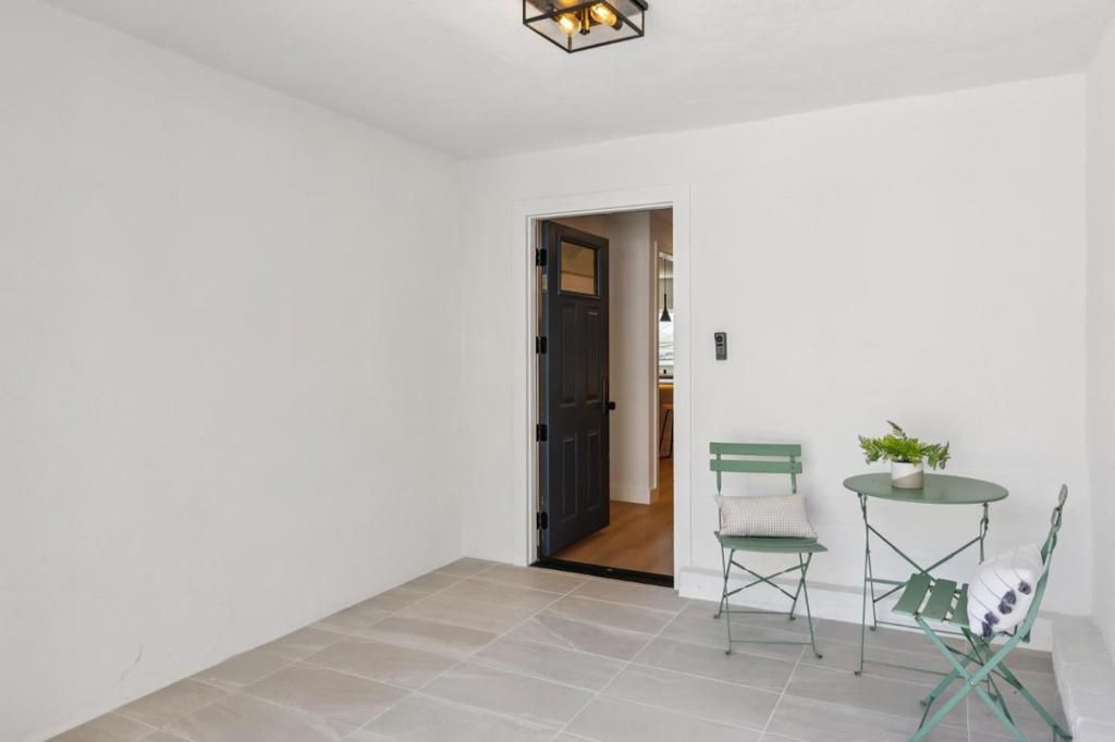 Image 18 of property listing at 188 Santa Barbara Avenue, Daly City, CA 94014