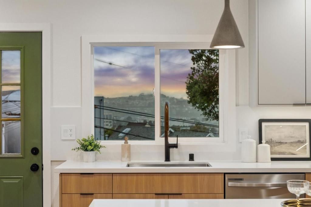 Image 5 of property listing at 188 Santa Barbara Avenue, Daly City, CA 94014