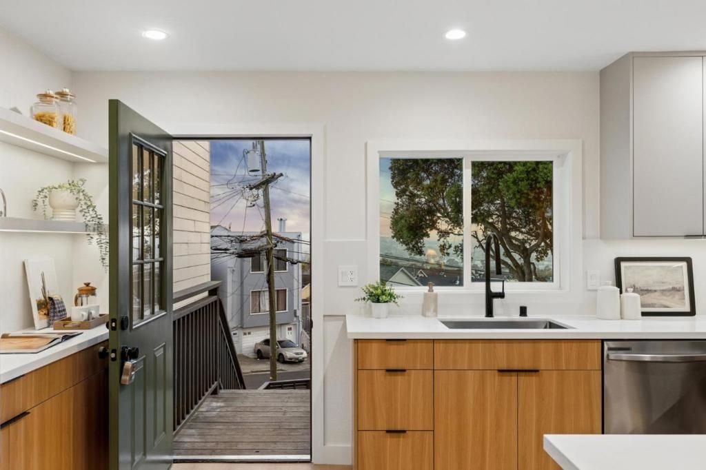 Image 9 of property listing at 188 Santa Barbara Avenue, Daly City, CA 94014