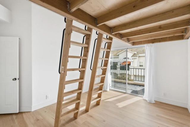 7215 Calabria Ct 74, San Diego, CA 92122