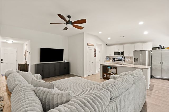 10032 Woodland Cove, Brunswick, GA 31525