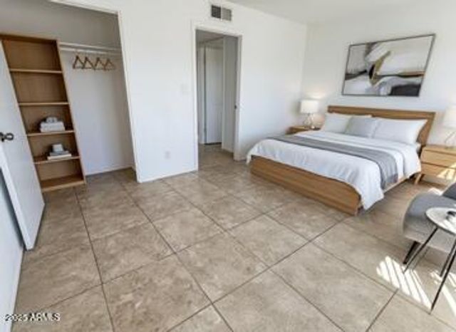 6842 W DEVONSHIRE Avenue, Phoenix, AZ 85033