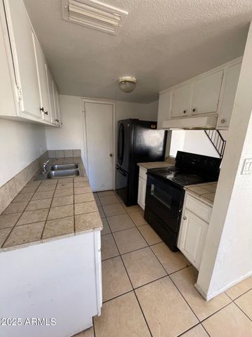 6842 W DEVONSHIRE Avenue, Phoenix, AZ 85033