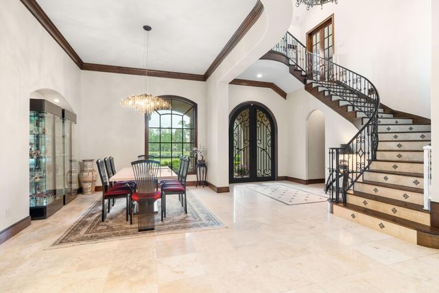 50 S Badger Lodge Circle, Spring, TX 77389